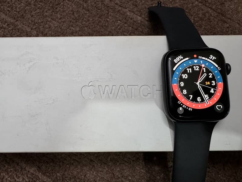 Apple watch Series 5 7