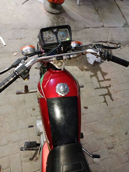 Honda 125 13 model 3