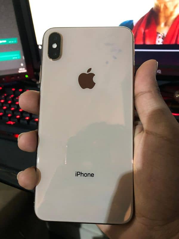 iphone xsmax gold 7