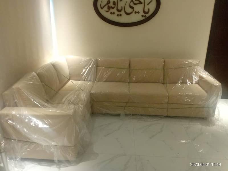 2 Bed Fully Furnished For Rent In Gulberg 3 Lahore 4