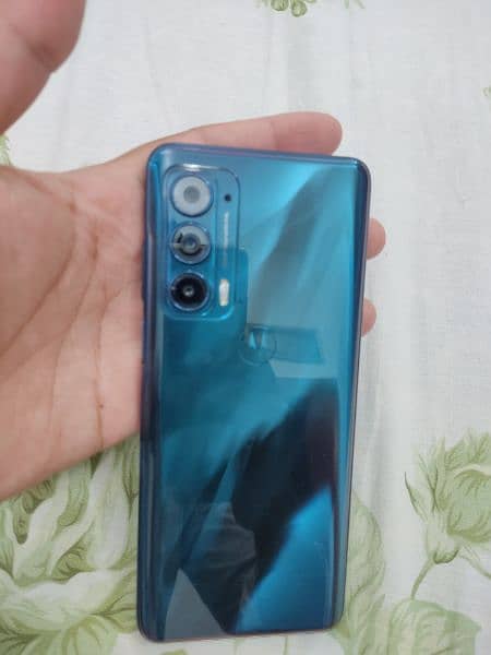 Moto Edge 2021 Non PTA 6gb/128gb for sale 3