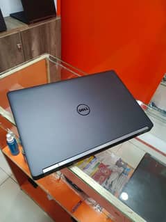 Dell Latitude Core i5-6th Gen 8GB RAM DDR4 256GB M2 15,6 inch LED