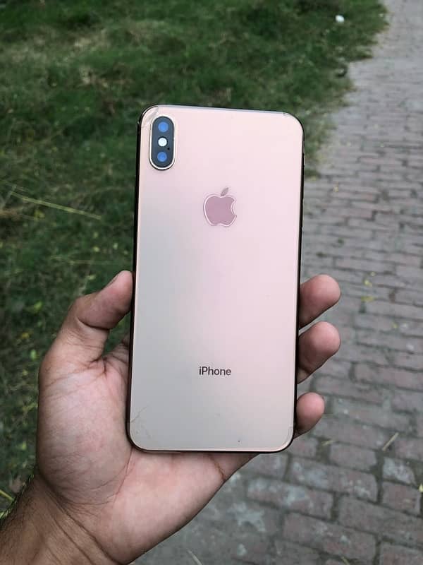 iPhone XS Max 1