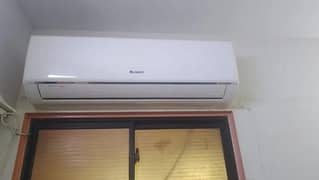 Gree Ac split inverter heat and cooling good condition. . 1.5 ton