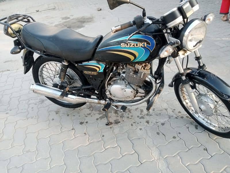 Suzuki GS-150 Islamabad 2012 7