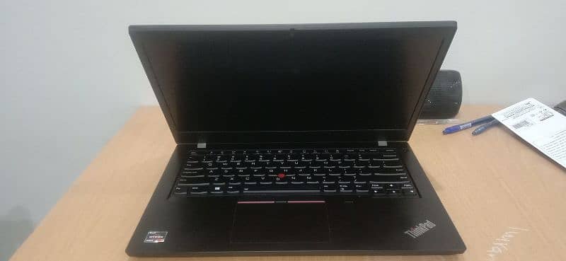 Banded Lenovo Thinkpad, Ryzen 7, 16 GB DDR4, 256 GB NVME, 2 GB Graphic 1