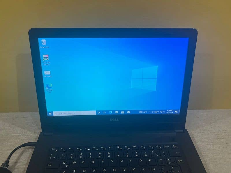 Dell Core I5 Laptop 7th Generation Mint Condition 3