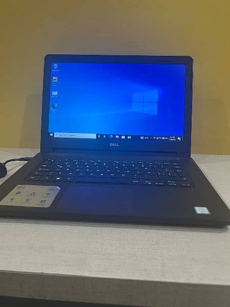 Dell Core I5 Laptop 7th Generation Mint Condition 8