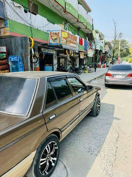 Nissan Sunny 1986 7