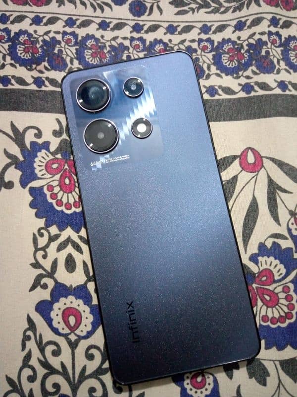 infinix not 30 8+8/256 gb 1