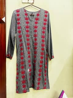 beechtree emborided khaddar shirt small size condition 9/10 0