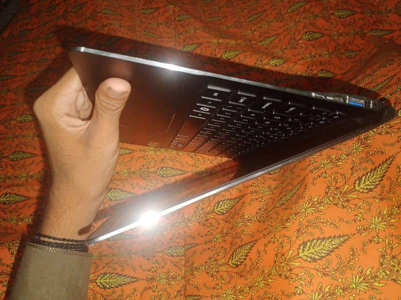 Samsung Laptop 8