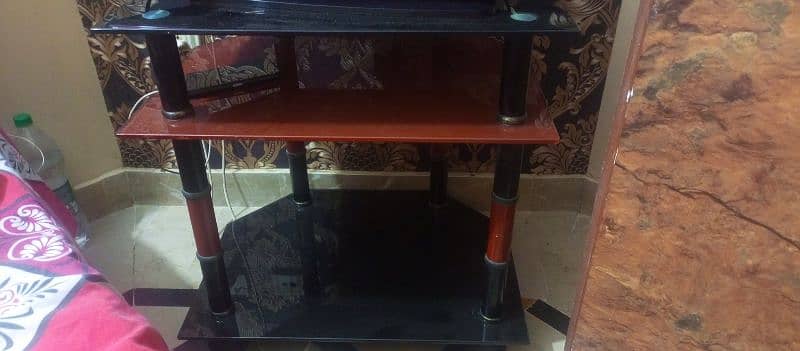 LG tv 21 inch aur tv trolley argent for sale 3