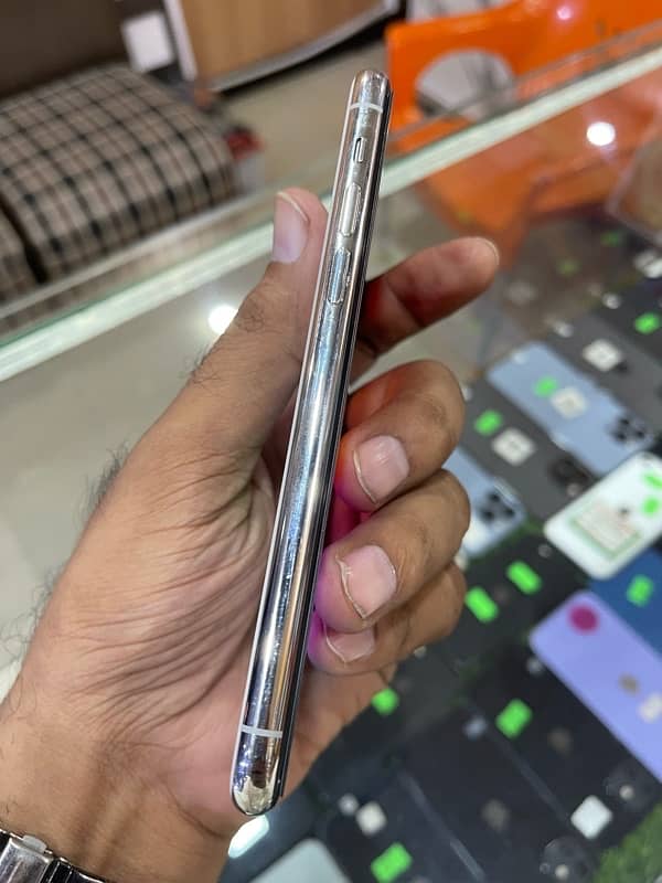 Iphone 11 PRO | 512GB | PTA Approved 2