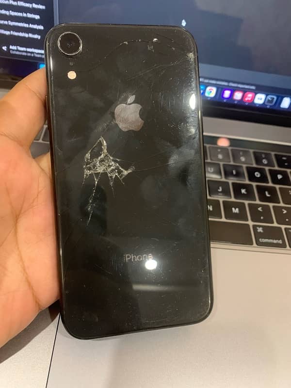 iphone xr JV 64 GB 2