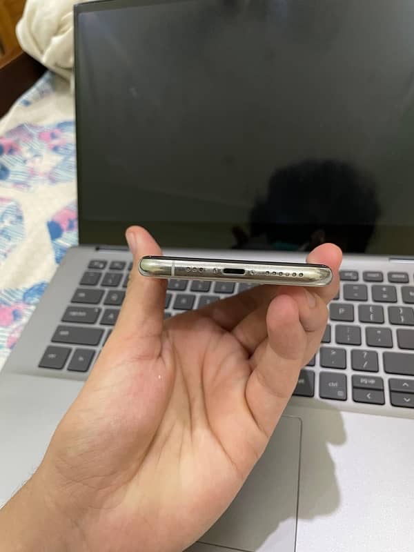 iphone xs 64gb pta approved 5