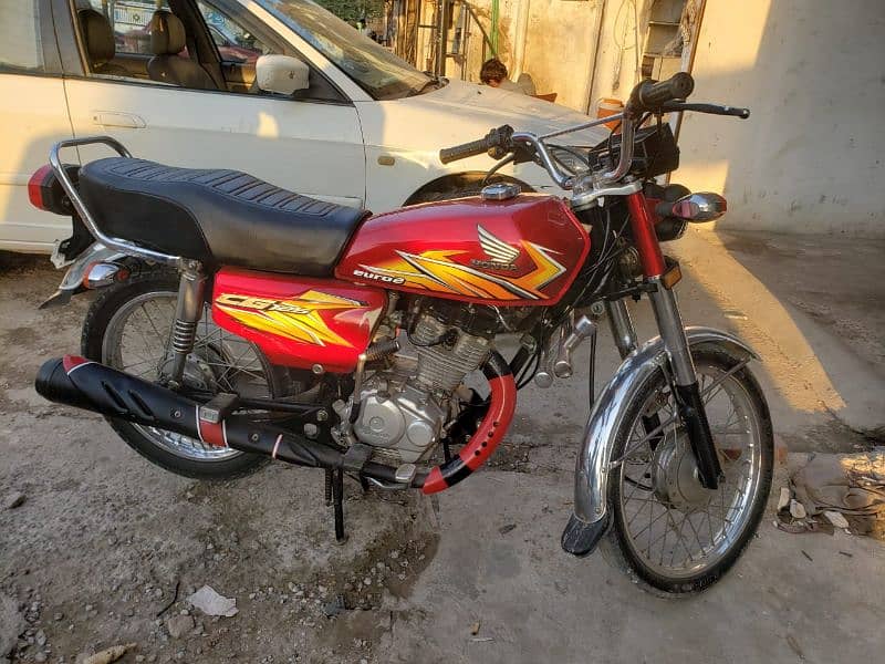 Honda 125 modol 2021 lash condition one hand use 3