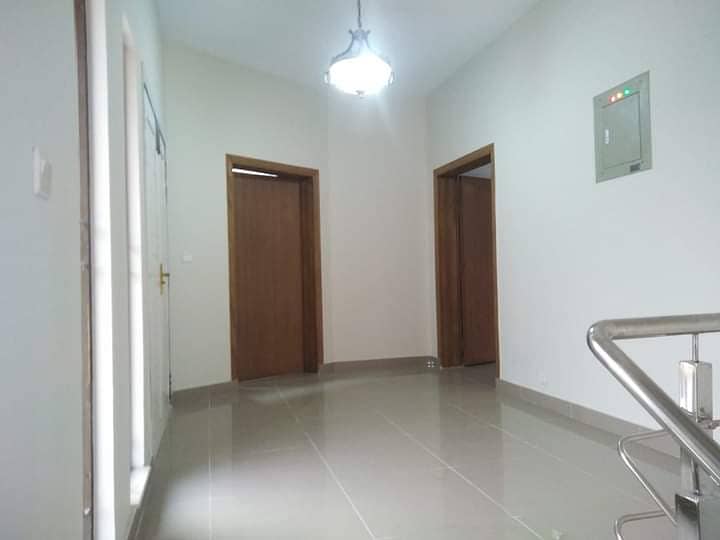 5 Bed Brigadier House For Rent In Askari 10 Sector F 25