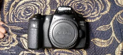 canon 60D body 0