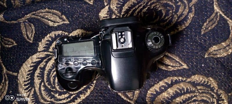 canon 60D body 5