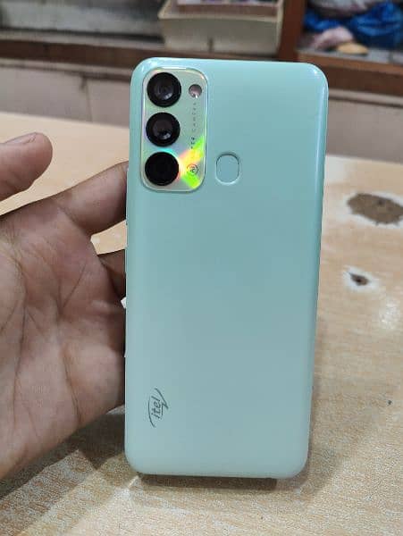 itel Vision 3 with packing 0