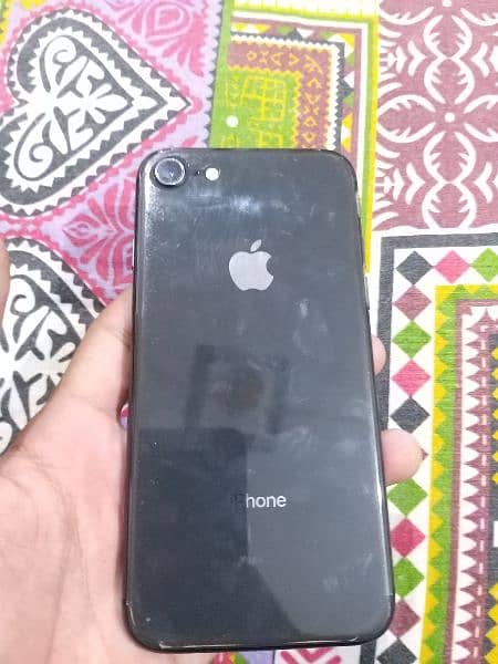 IPhone 8 64GB Non PTA 4