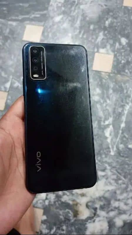 Vivo y20 4GB 64GB all OK hi no open no repair WhatsApp 03026645477 1