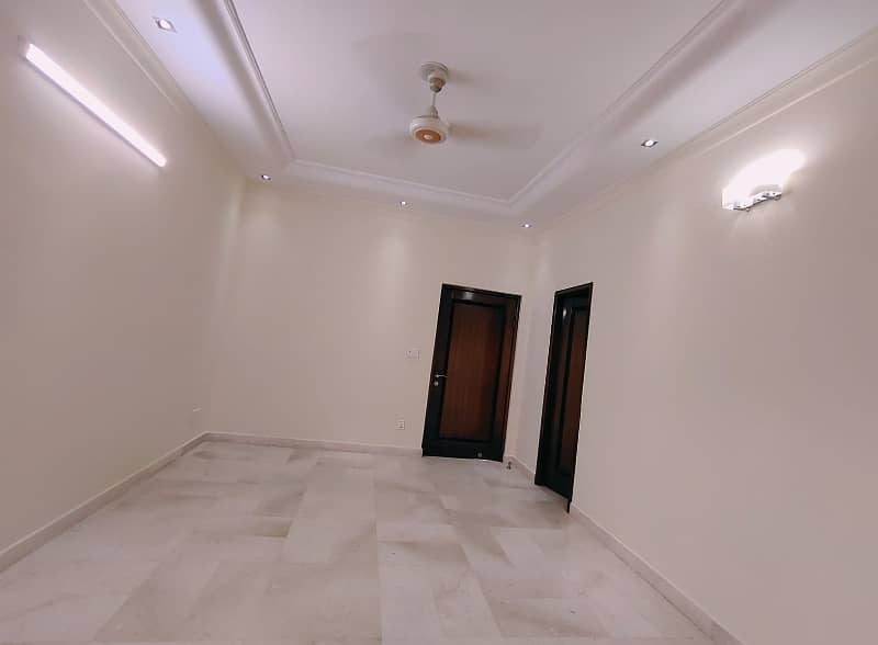 1 Kanal House For Rent In DHA Lahore Phase 4 Near Ring Road 4