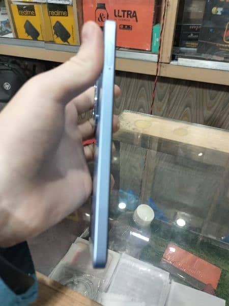 oppo Reno 11f 10 by 10 condition 2