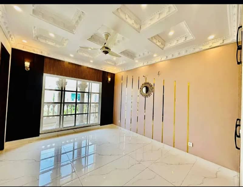 10 MARLA PORTION FOR RENT IN PARAGON CITY LAHORE 2