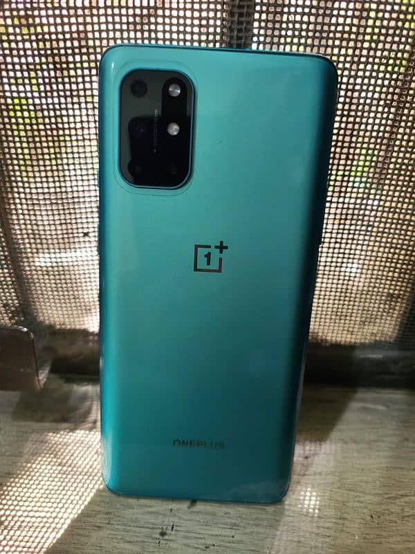 Oneplus 8t (12/256) 1