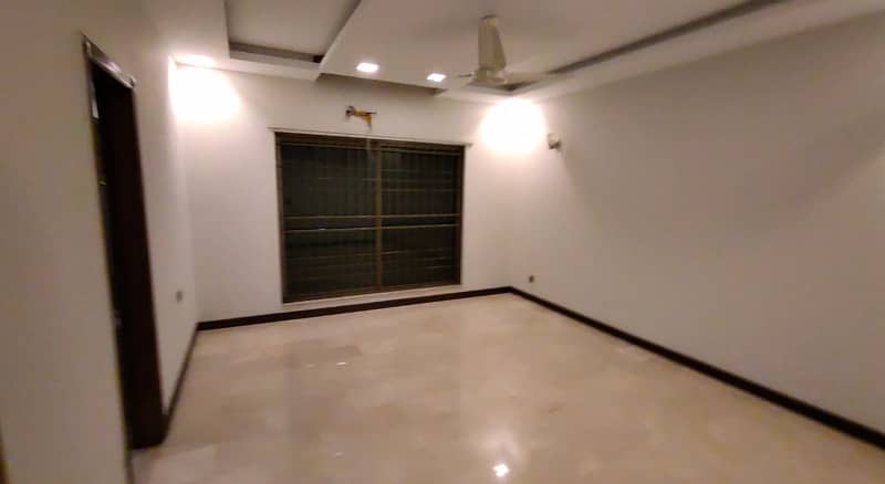 1 Kanal House For Rent In DHA Lahore Phase 4 28