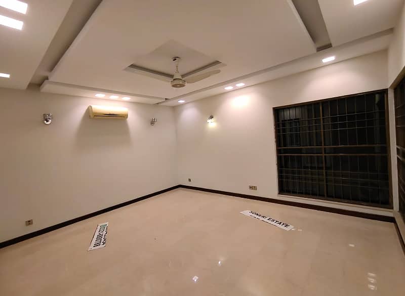 1 Kanal House For Rent In DHA Lahore Phase 4 34