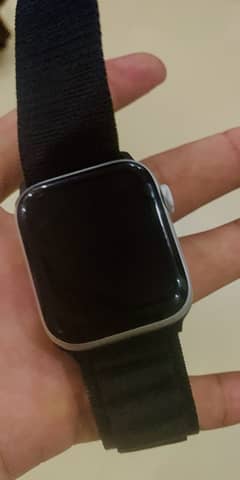 Apple iwatch series 6 81hlth scratchless 9/10 condition