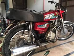 Honda bike 125CG 0328/97/25/287/ urgent for sale model 2002