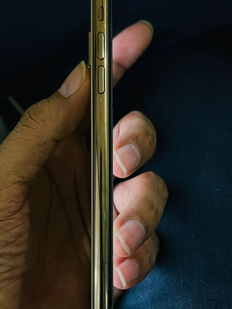 Iphone Xs Max 64 GB non PTA 1