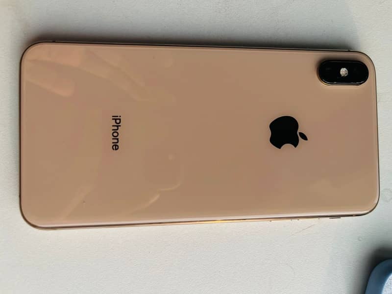 Iphone Xs Max 64 GB non PTA 4