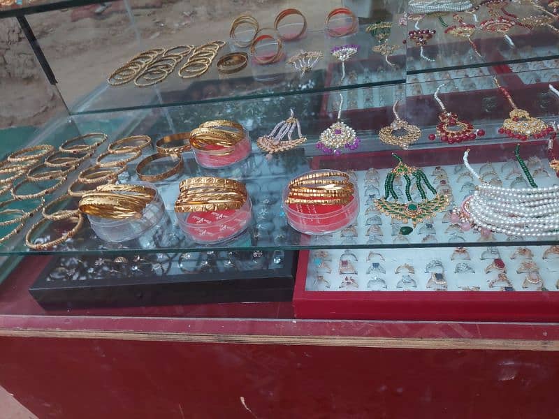 Jewelry Stall with All Jewellery (Rings+ bracelet everything) 1