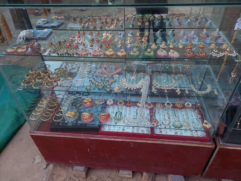 Jewelry Stall with All Jewellery (Rings+ bracelet everything) 10