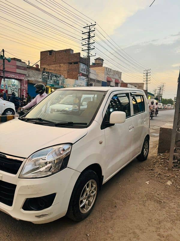 Suzuki Wagon R 2015 3