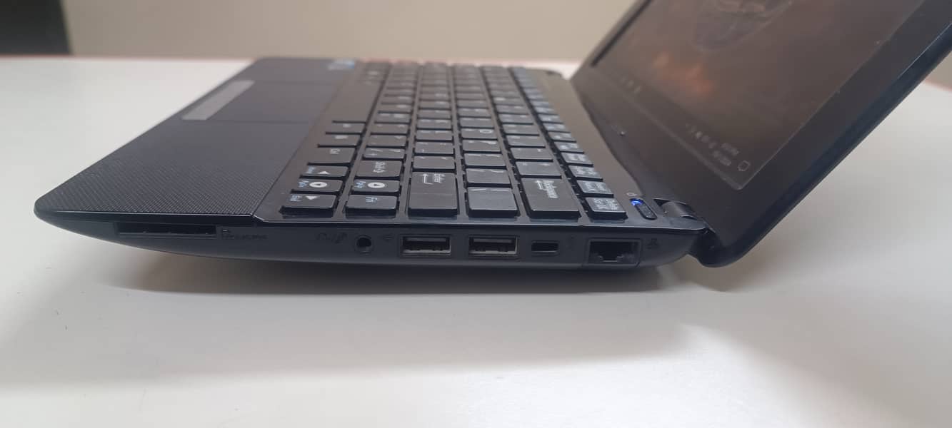 Asus Mini Laptop (Urgent Sale) 11