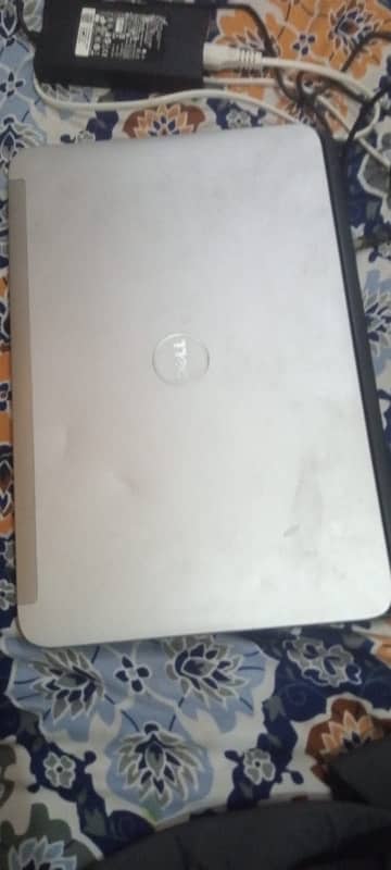 Laptop for sale uegent 1