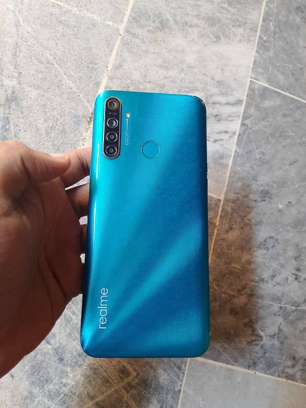 realme 51 0