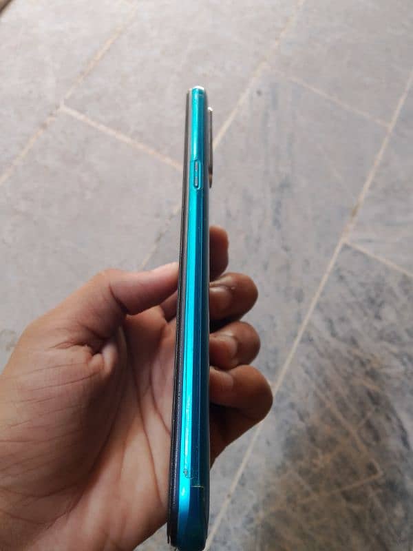 realme 51 5