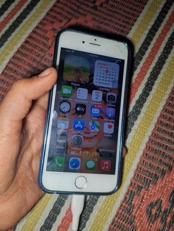 iPhone 6s 10/9 condition sim working front cemera not working 1