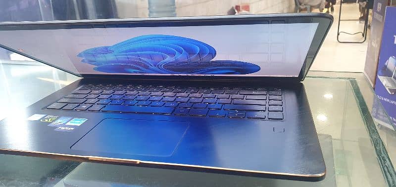 Asus ZenBook Pro Gaming Machine 1