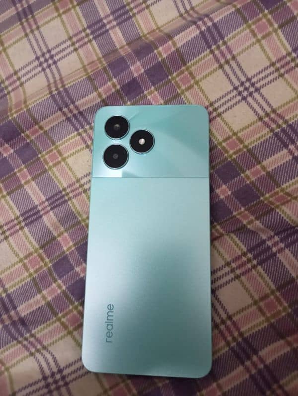 realme c51 4/128 3