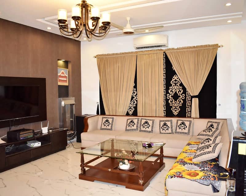 1 Kanal Full House Available For Rent In DHA Phase 6 Lahore AC Installed 19