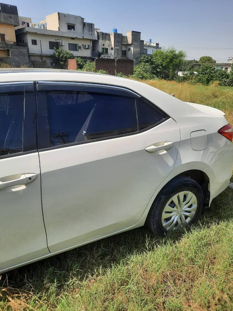 Toyota Corolla XLI 2015 /16 13