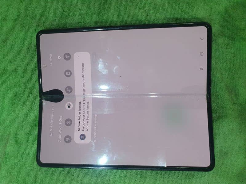 samsung Galaxy fold 3   12 -256gb 1